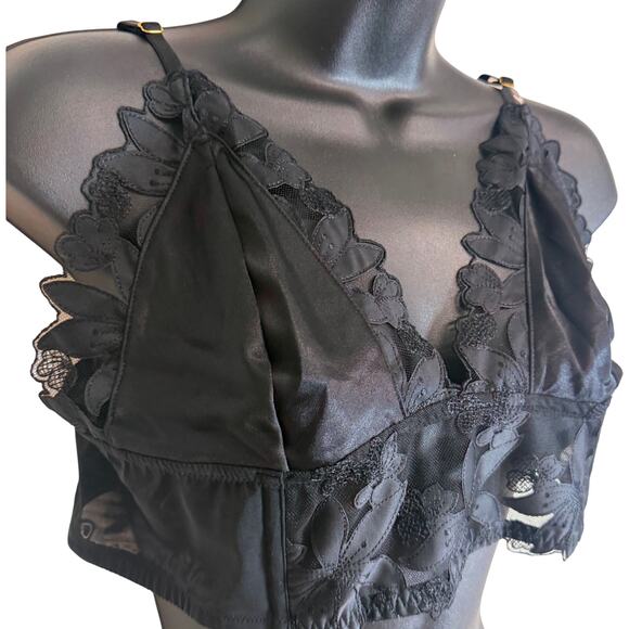 Victoria’s Secret Black Lace Bralette XL Floral Mesh Sheer Lingerie New - Picture 2 of 8